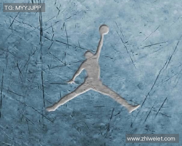 马努与妻子庆祝年：爱的旅程绽放新光彩(马努什么时候退役的)